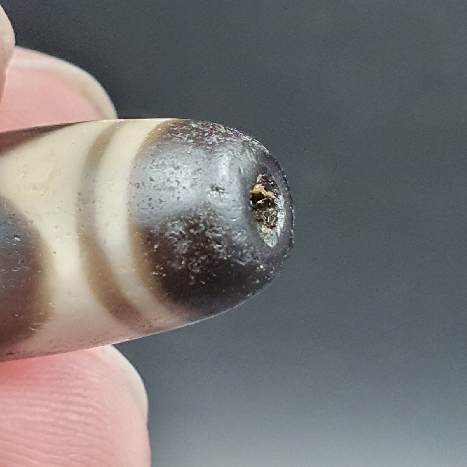 B#2 Antique Tibetan Old Agate Powerful Dzi Amulet Bead