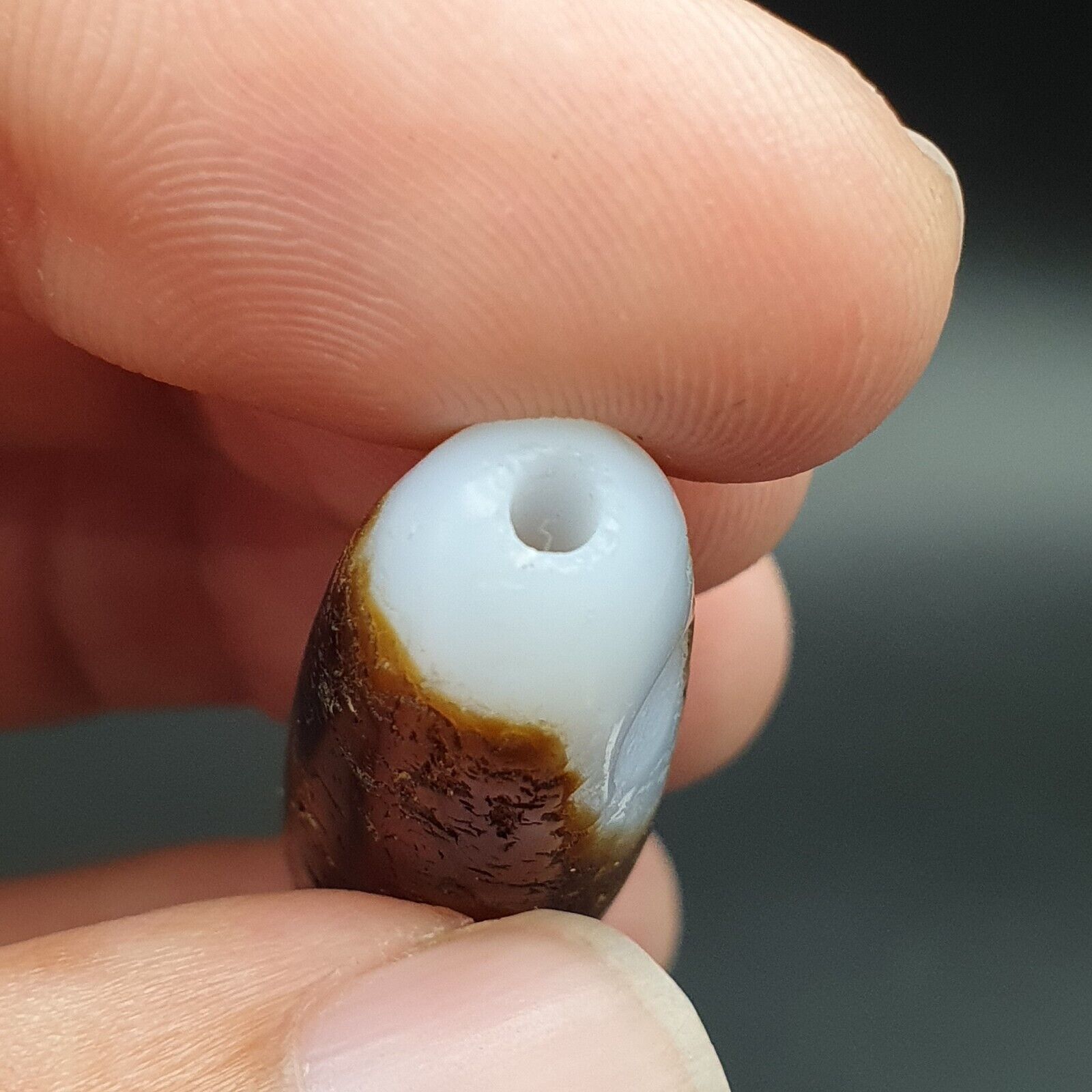 B#9 Antique Tibetan Old Agate Dzi Amulet Bead