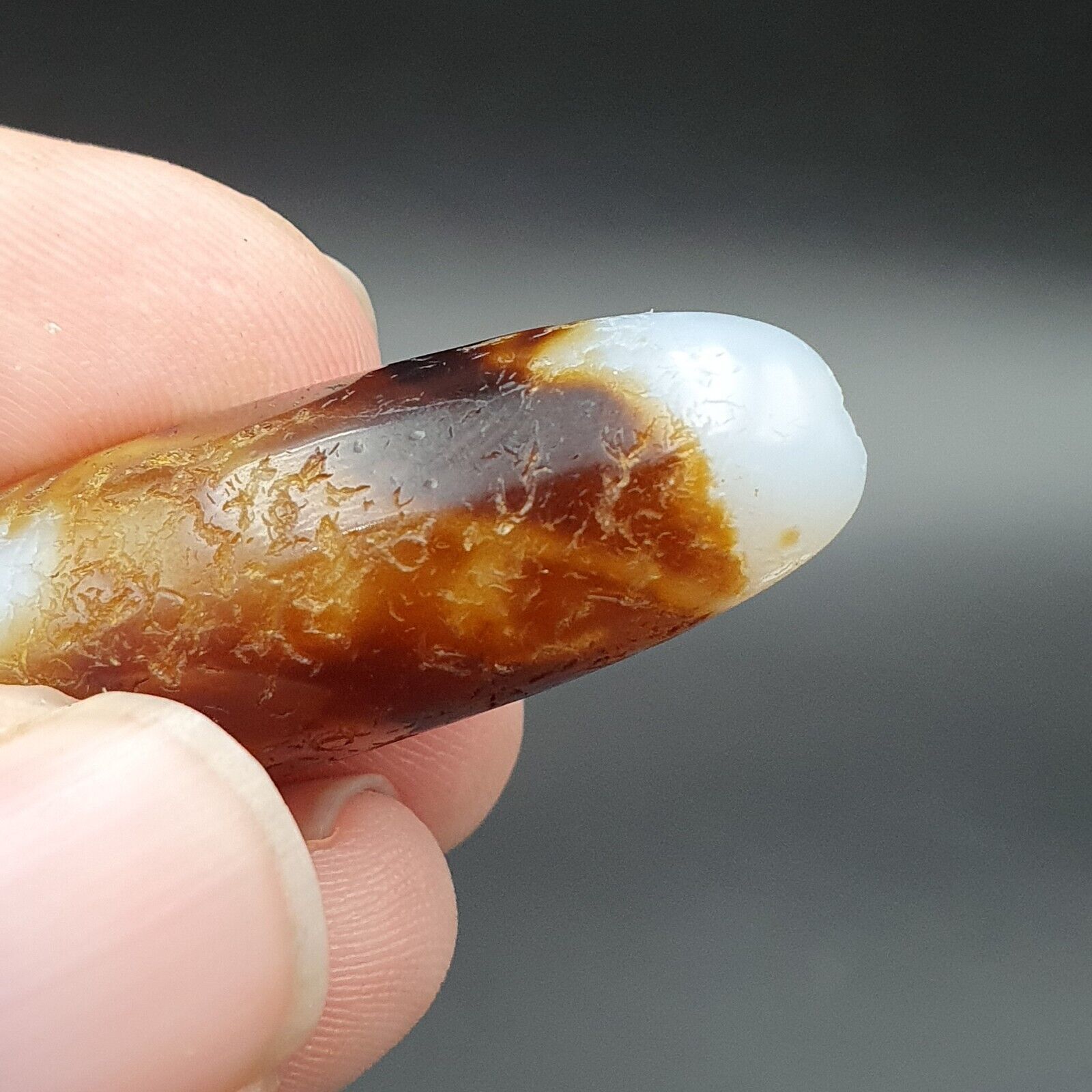 B#9 Antique Tibetan Old Agate Dzi Amulet Bead