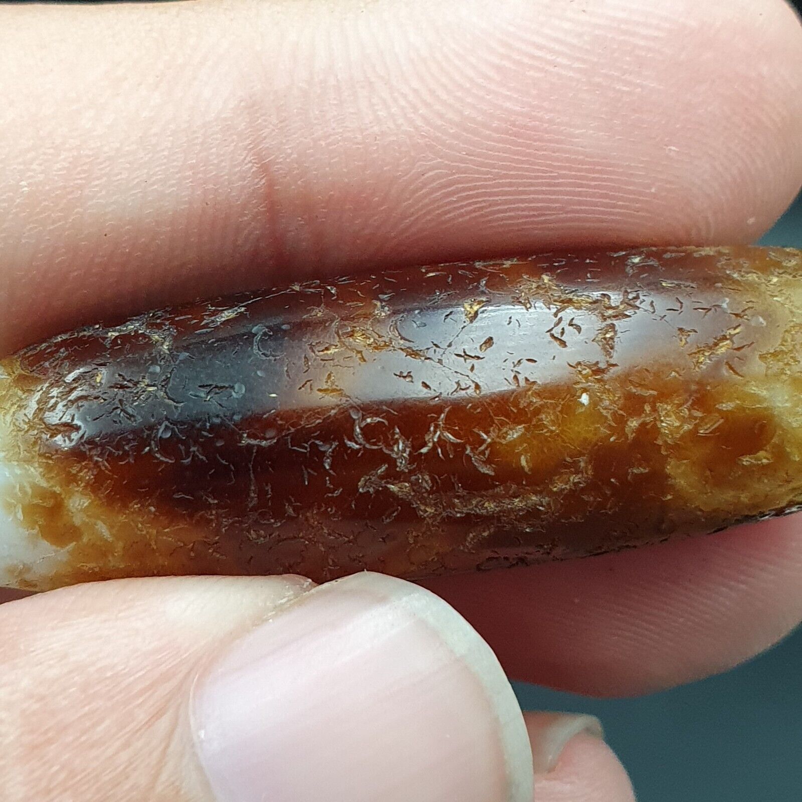 B#9 Antique Tibetan Old Agate Dzi Amulet Bead