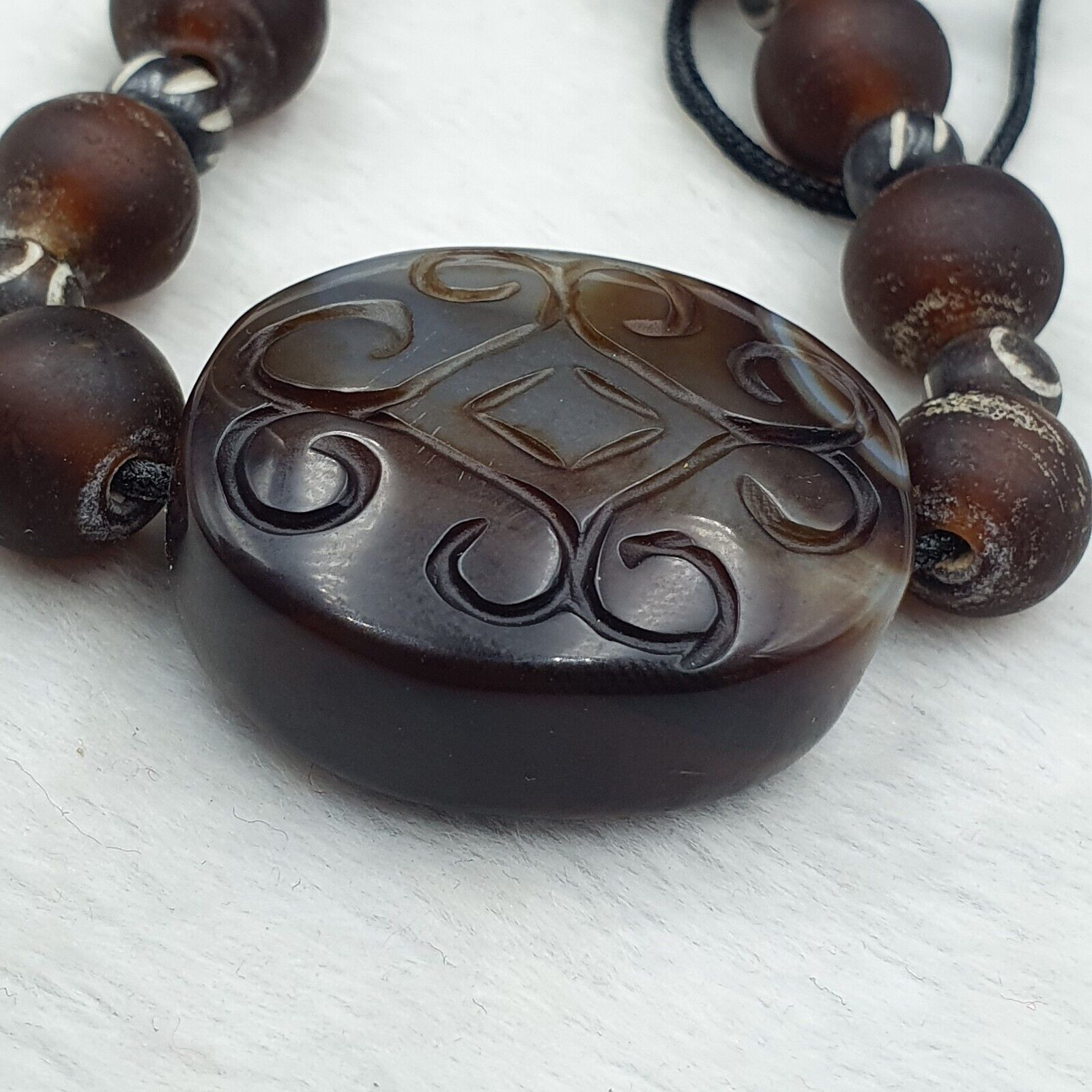 Antique Tibetan Chinese Himalayan Carving Agate Pendent Amulet Bead #33