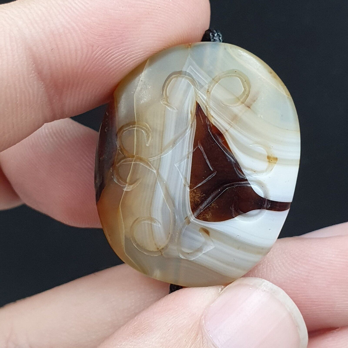 Antique Tibetan Chinese Himalayan Carving Agate Pendent Amulet Bead #36