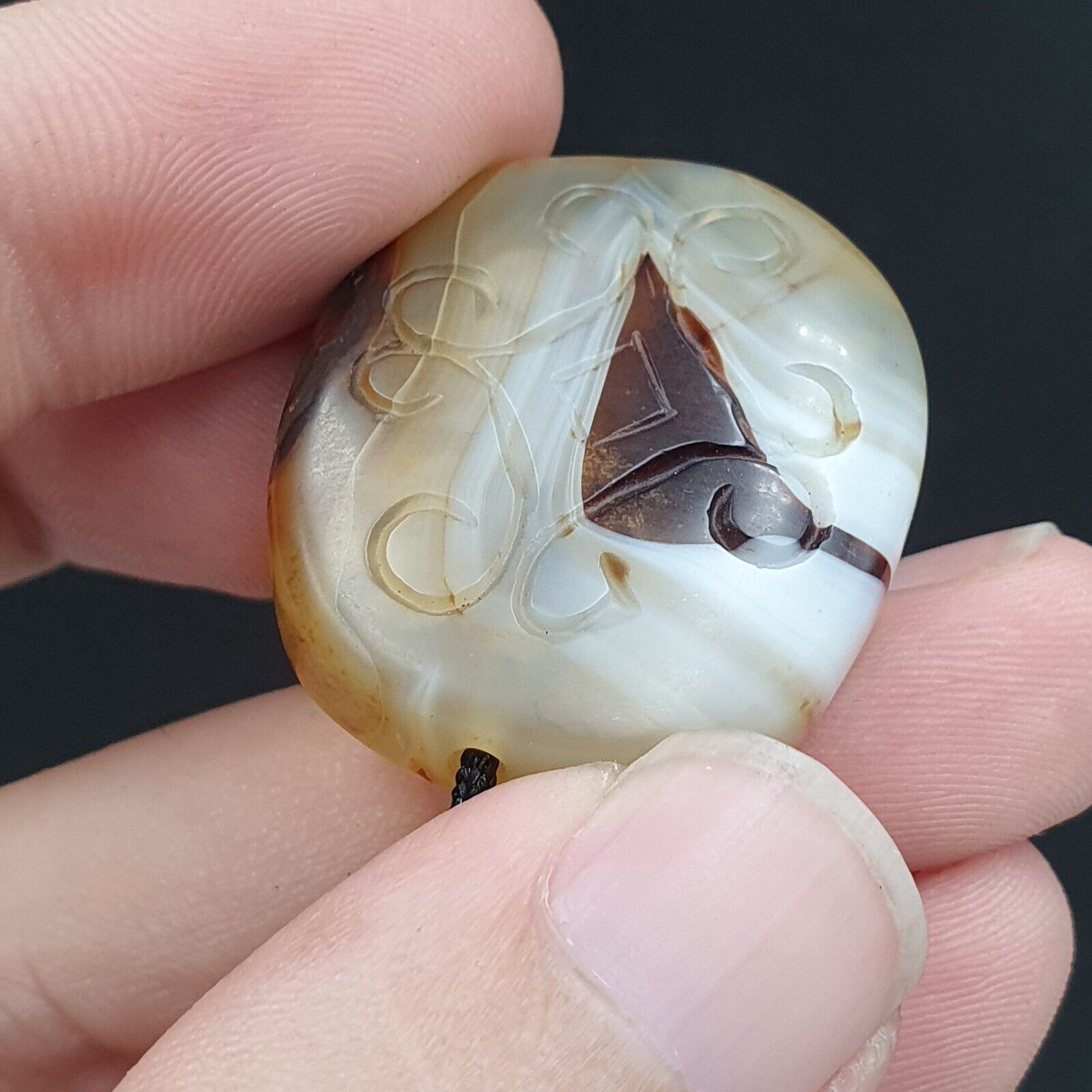 Antique Tibetan Chinese Himalayan Carving Agate Pendent Amulet Bead #36