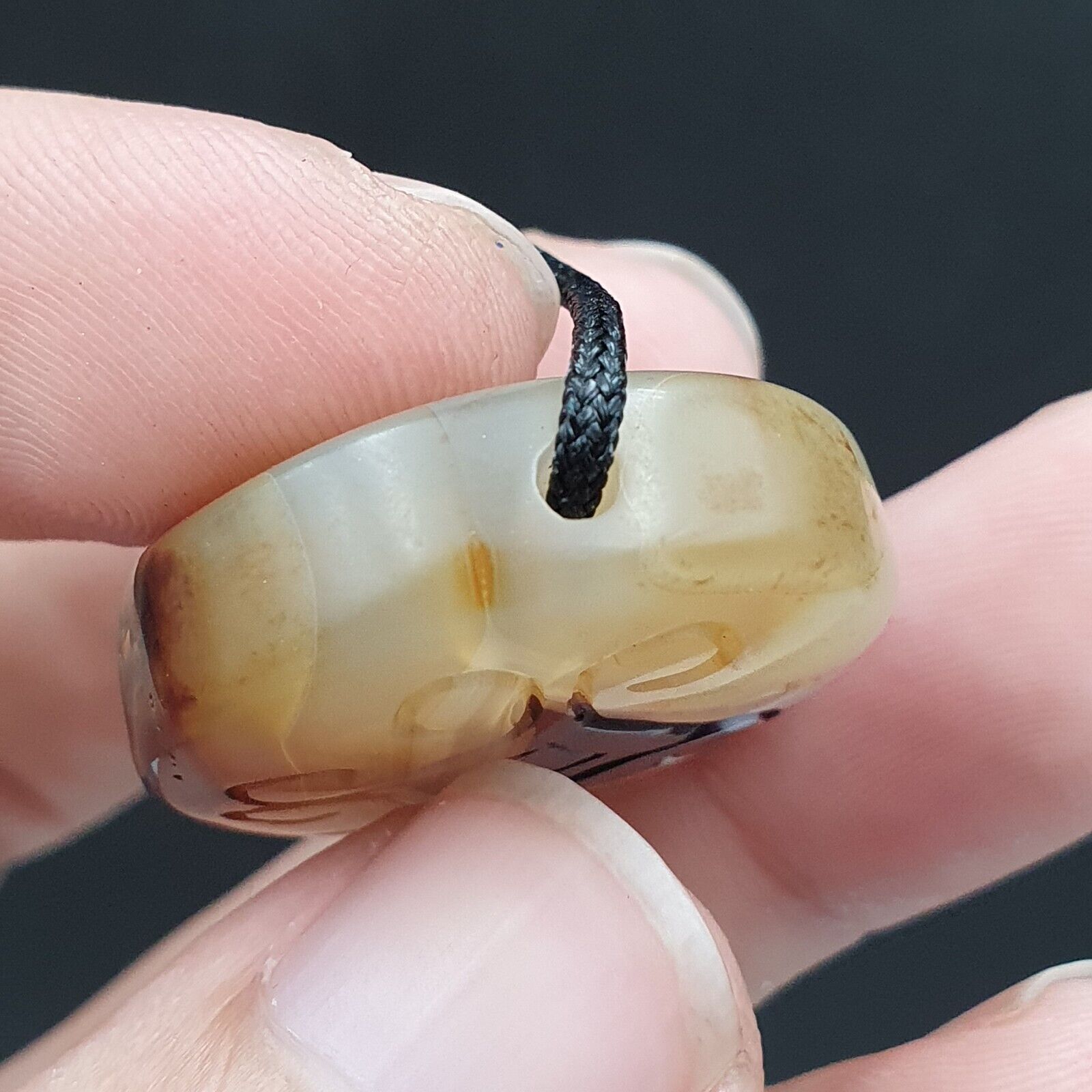 Antique Tibetan Chinese Himalayan Carving Agate Pendent Amulet Bead #36