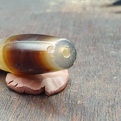 Antique Old Yemeni Agate Natural Rare pattern Banded Agate Bead 37.3mm BD-13