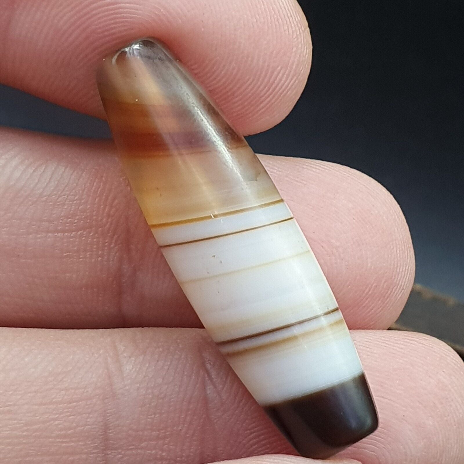 Antique Old Yemeni Agate Natural Rare pattern Banded Agate Bead 37.3mm BD-12