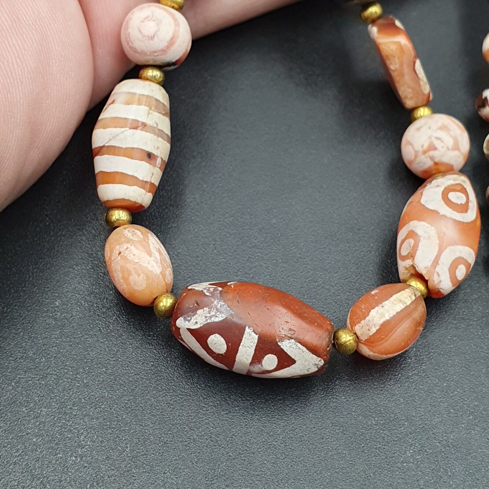 AD17- Antique HIMALAYAN Indo Tibetan Central Asian Etched Agate beads Necklace