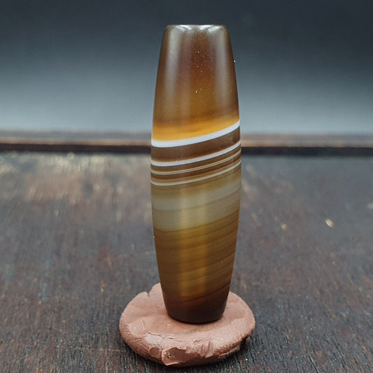 Antique Old Yemeni Agate Natural Rare pattern Banded Agate Bead  BD-7