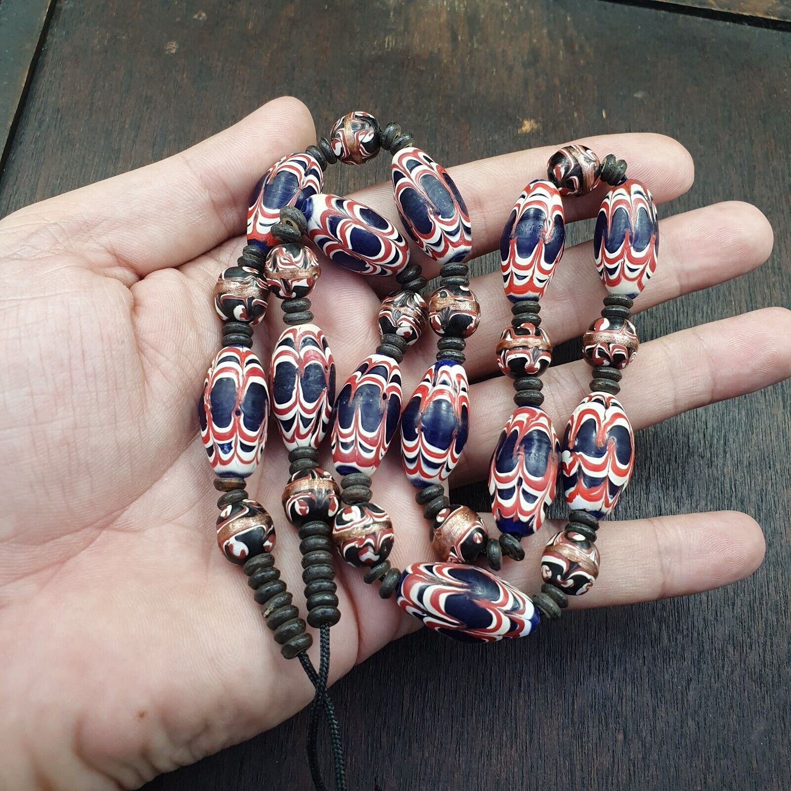 VINTAGE BEAUTIFUL Venerano ART Fancy 25×13MM Aventurine blue GLASS BEADS Strand