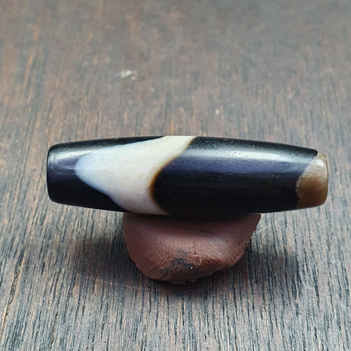 Antique Old Yemeni Agate Natural Rare pattern Banded Agate Bead 37.6mm BD-7-6