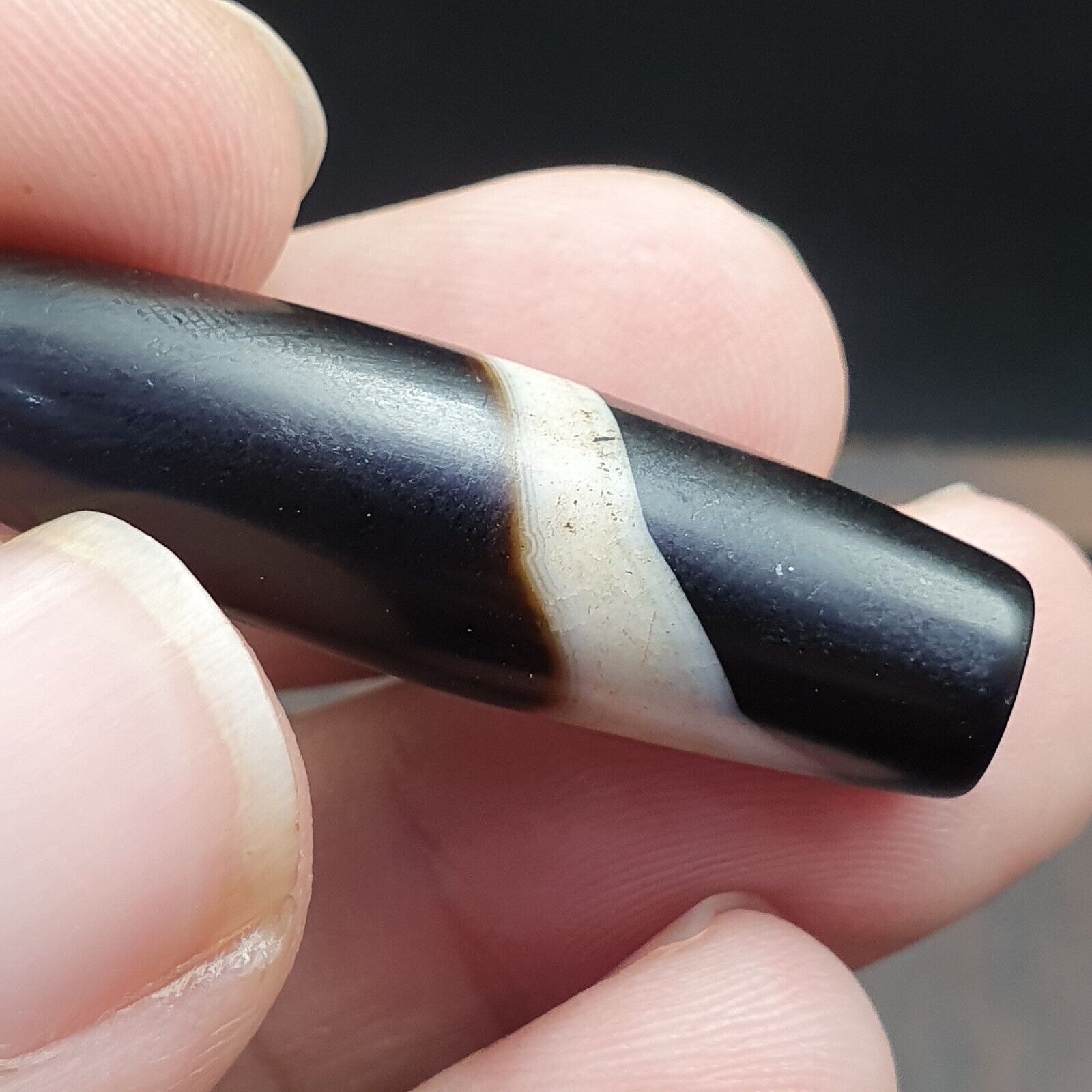 Antique Old Yemeni Agate Natural Rare pattern Banded Agate Bead 37.6mm BD-7-6