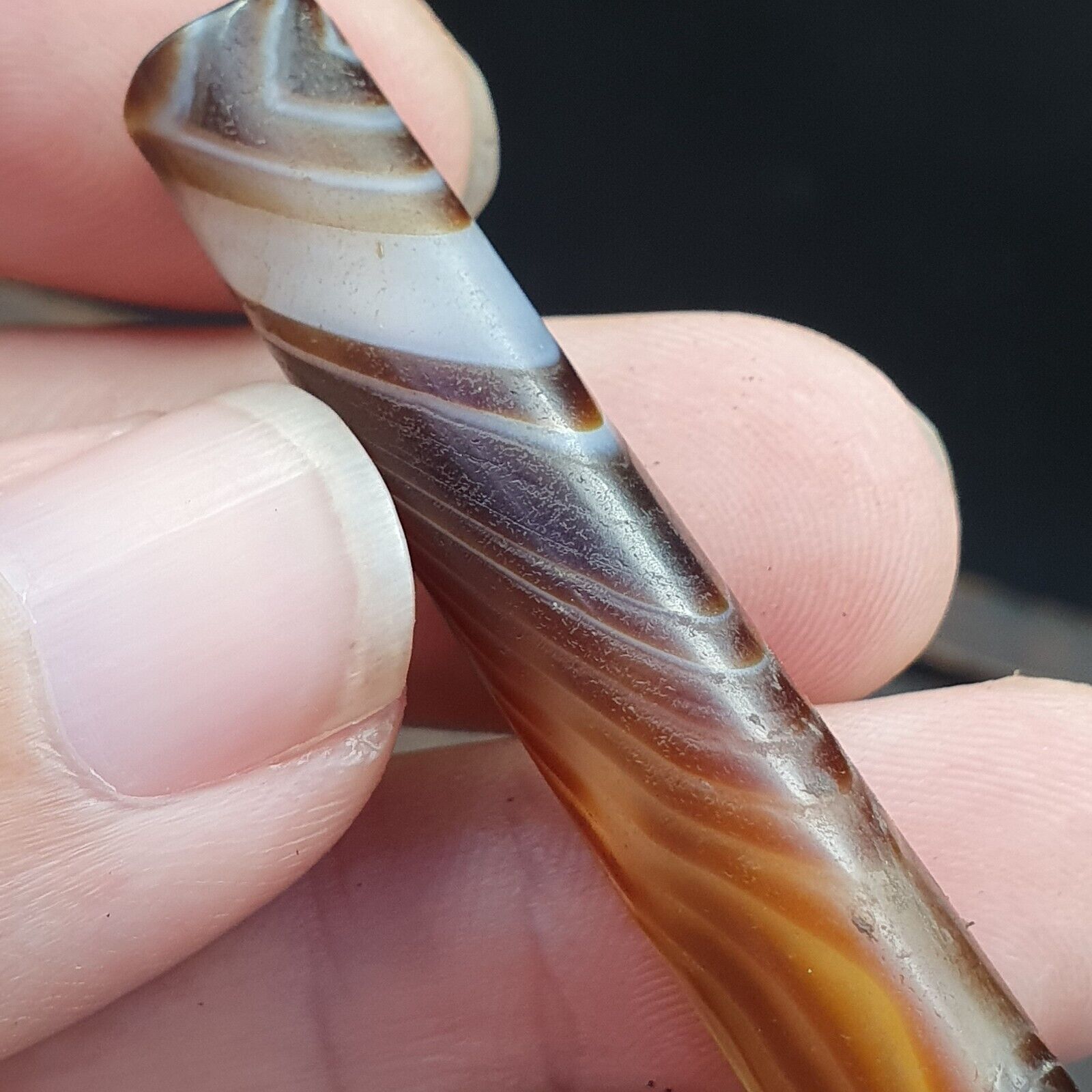 Antique Old Yemeni Agate Natural Rare pattern Banded Agate Bead  BD-7-10