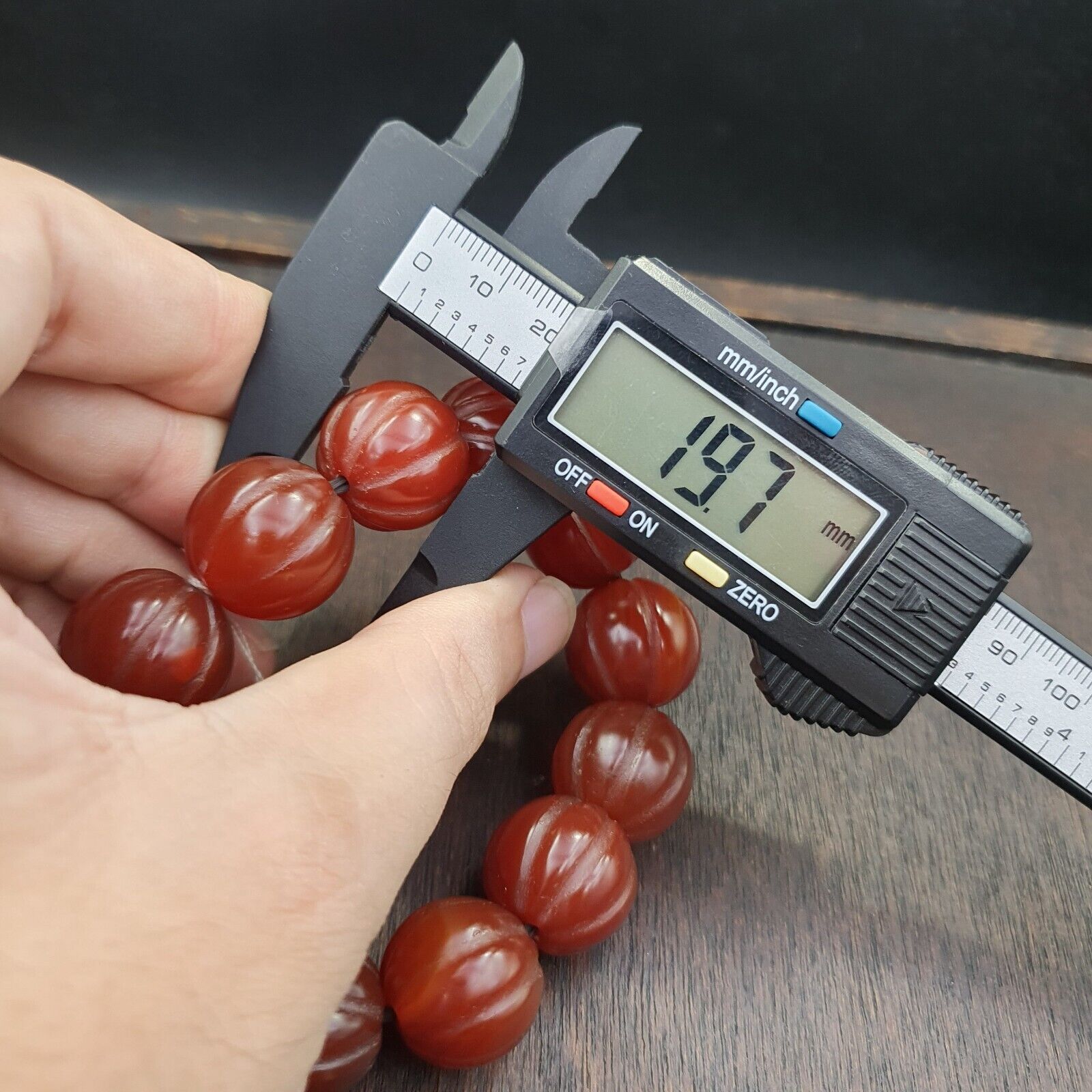 Lot 12 Antique Himalayan Tibetan Carnelian Carved Agate Beads 19-20MM