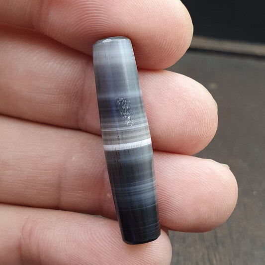 Antique Old Yemeni Agate Natural Rare pattern Banded Agate Bead  BD-7-13