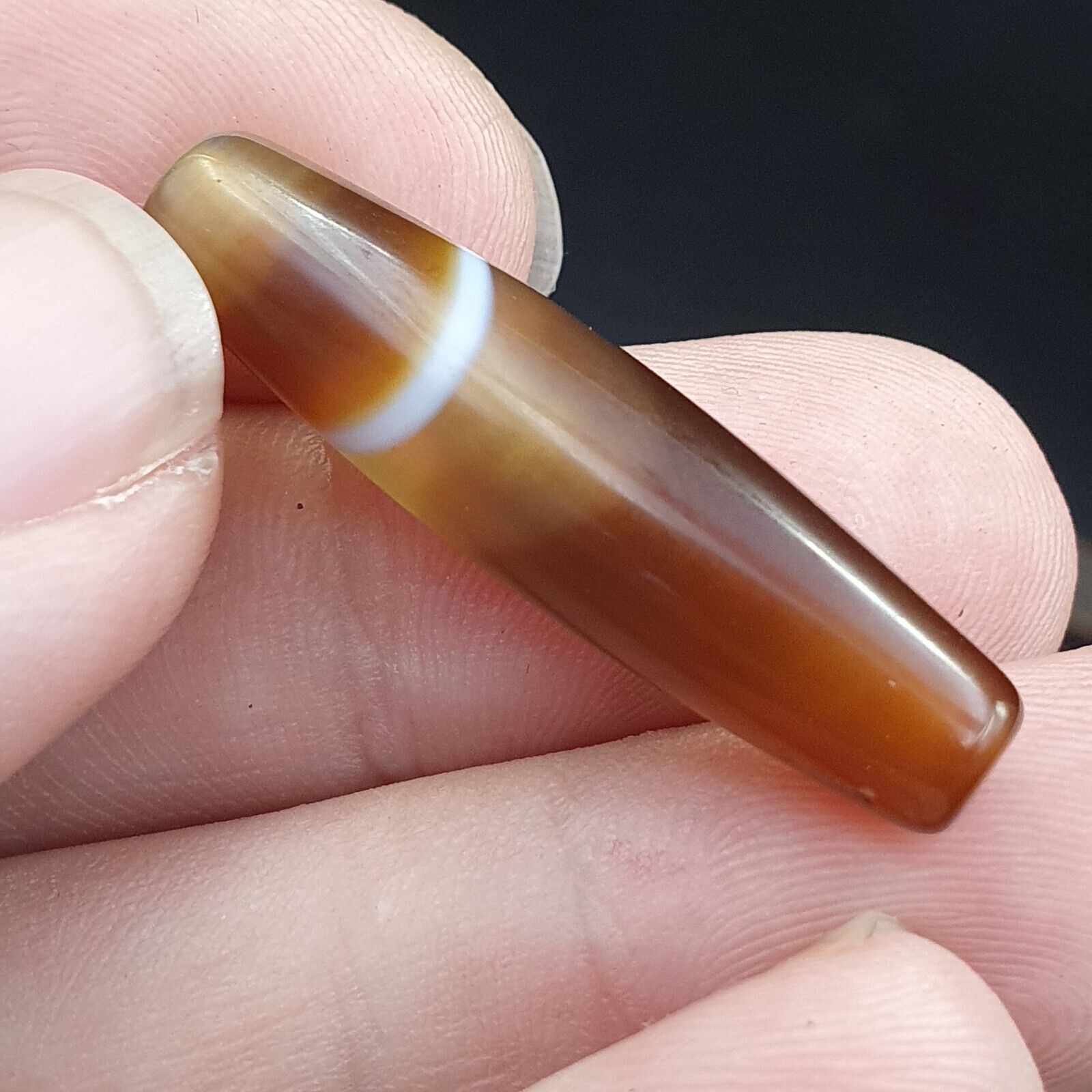 Antique Old Yemeni Agate Natural Rare pattern Banded Agate Bead  BD-7-11