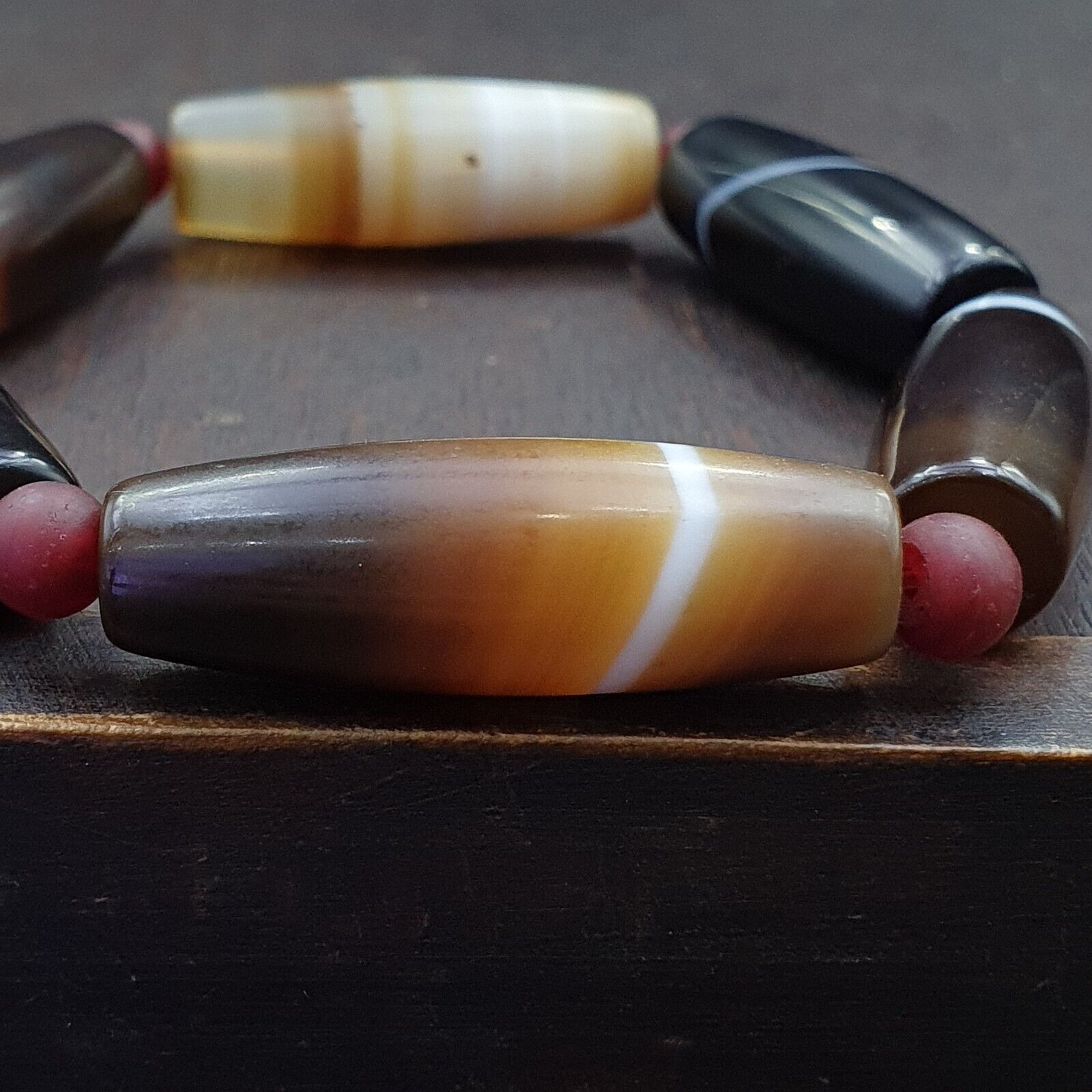 Lot 6 Antique Old Yemeni Agate Natural Rare pattern Banded Agate Bead  BR1