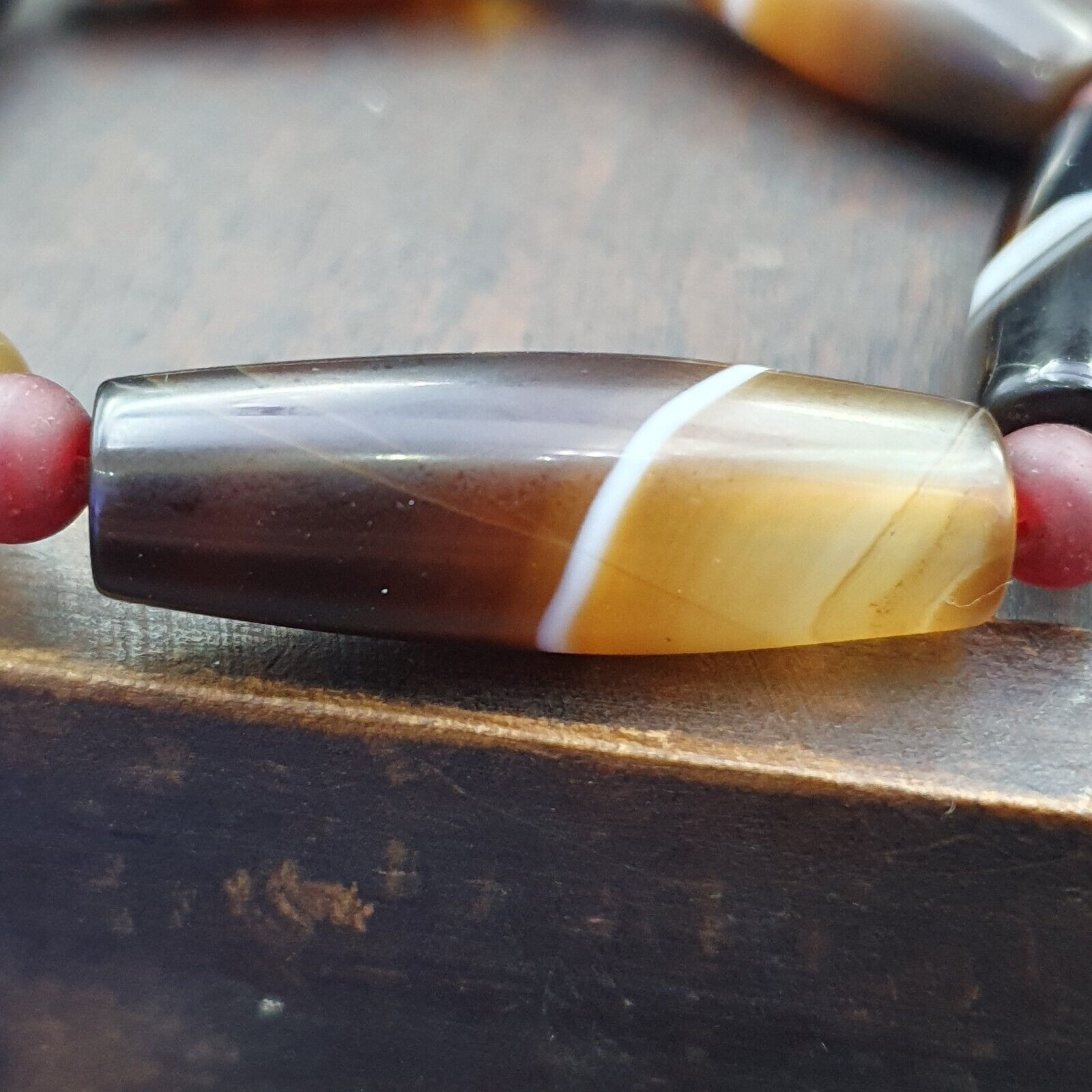 Lot 6 Antique Old Yemeni Agate Natural Rare pattern Banded Agate Bead  BR1