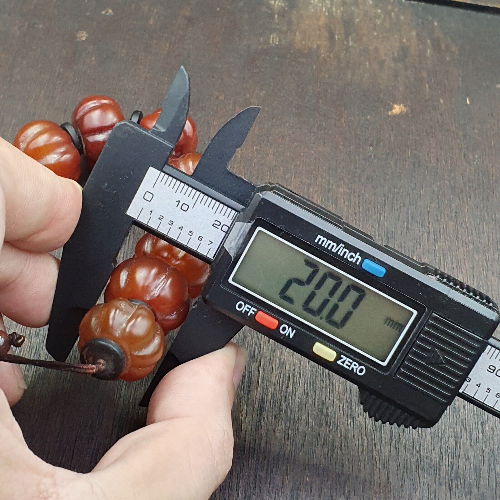 Lot 11 Antique Himalayan Tibetan Carnelian Carved Agate Beads Melon Shape Beads