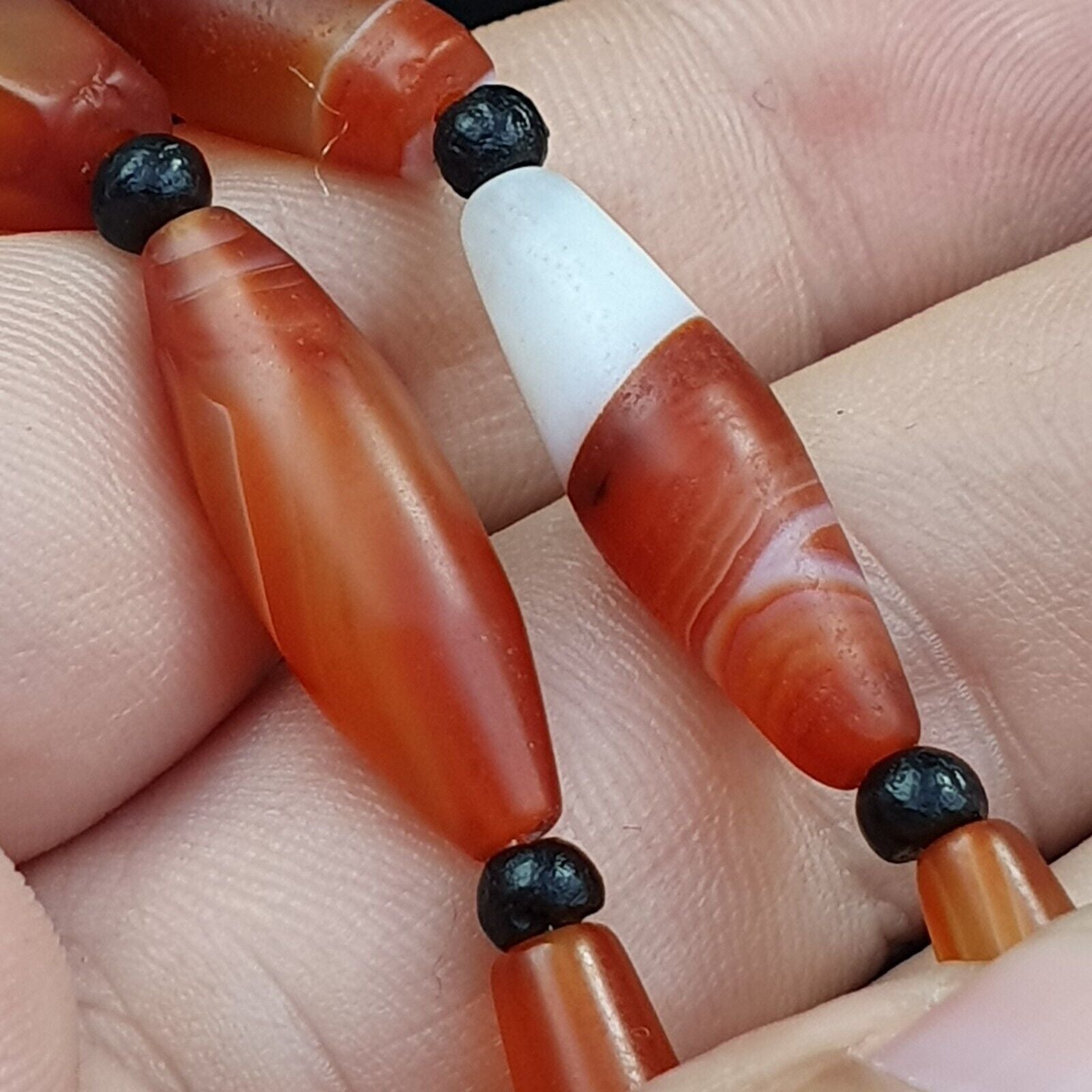 Red Agate rare patterns Himalayan indo Tibetan Agate carnelian Beads Necklace N2