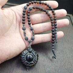 Antique Tibetan Himalayan Carving Agate Beads pendant with Sterling silver beads