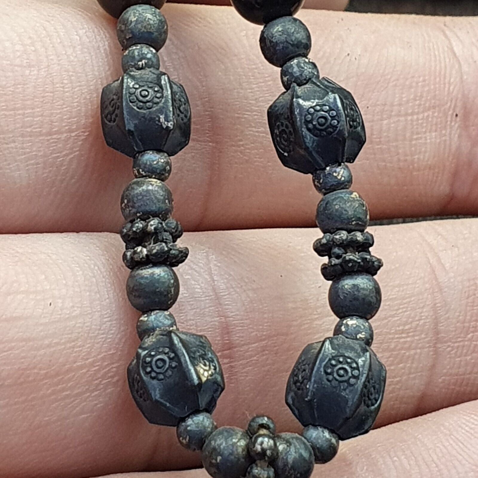 Antique Tibetan Himalayan Carving Agate Beads pendant with Sterling silver beads