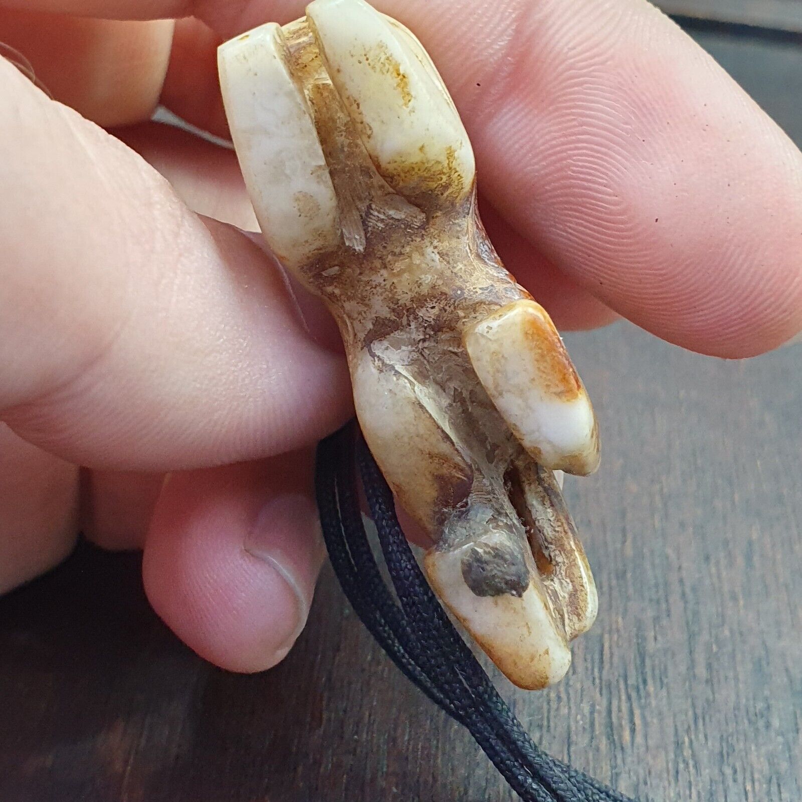 Antique Tibetan Himalayan Carving stone Jade Animal Beads pendant