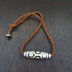 9 eyes Tibetan Himalayan bead old amulet Red Agate Vintage pendant Necklace