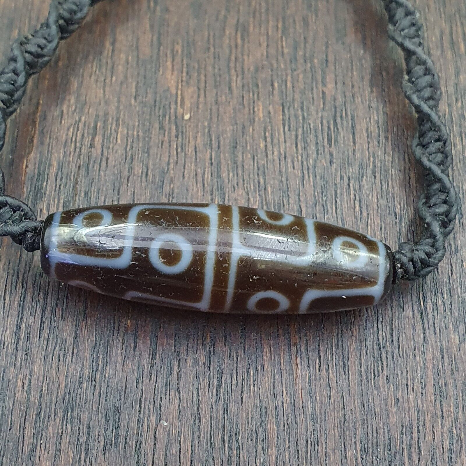 8 eyes Tibetan Himalayan bead old amulet Red Agate Vintage pendant Necklace