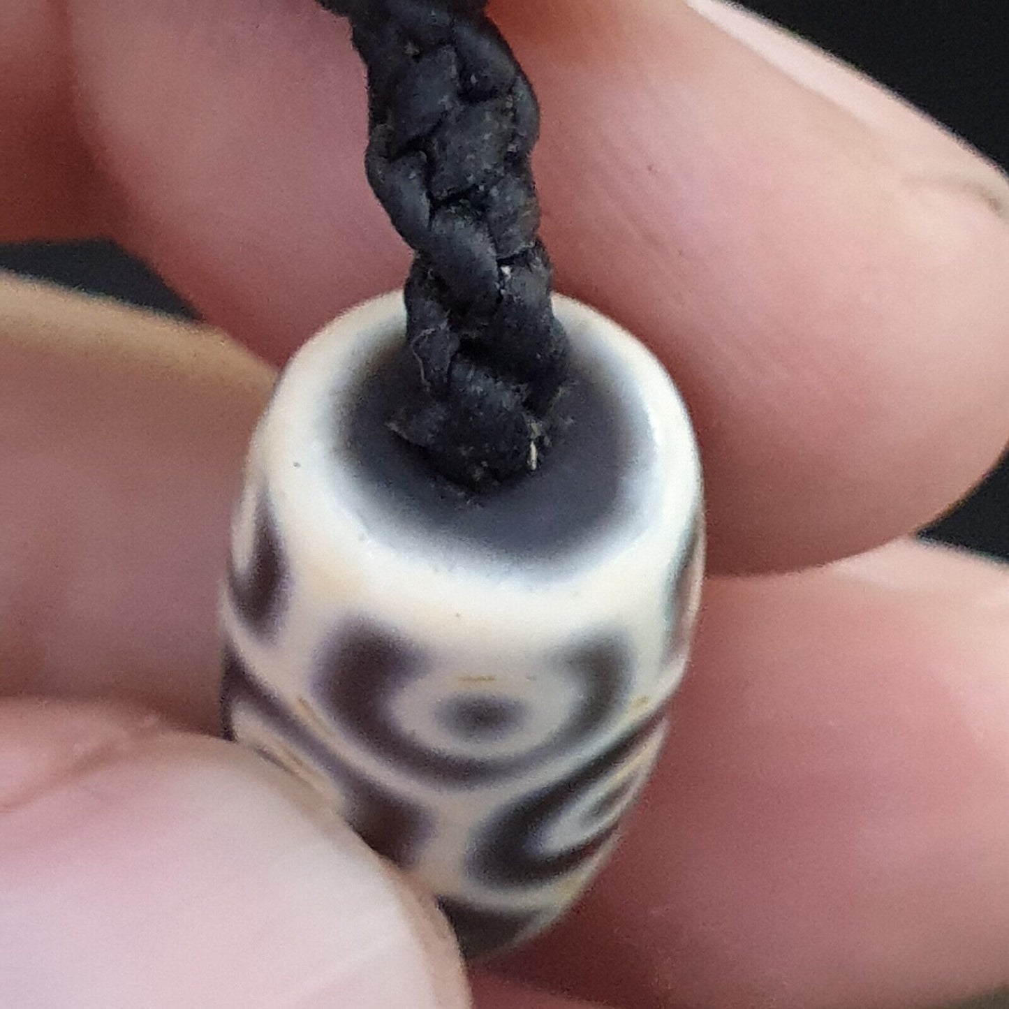 12 eyes Tibetan Himalayan bead old amulet Red Agate Vintage pendant Necklace