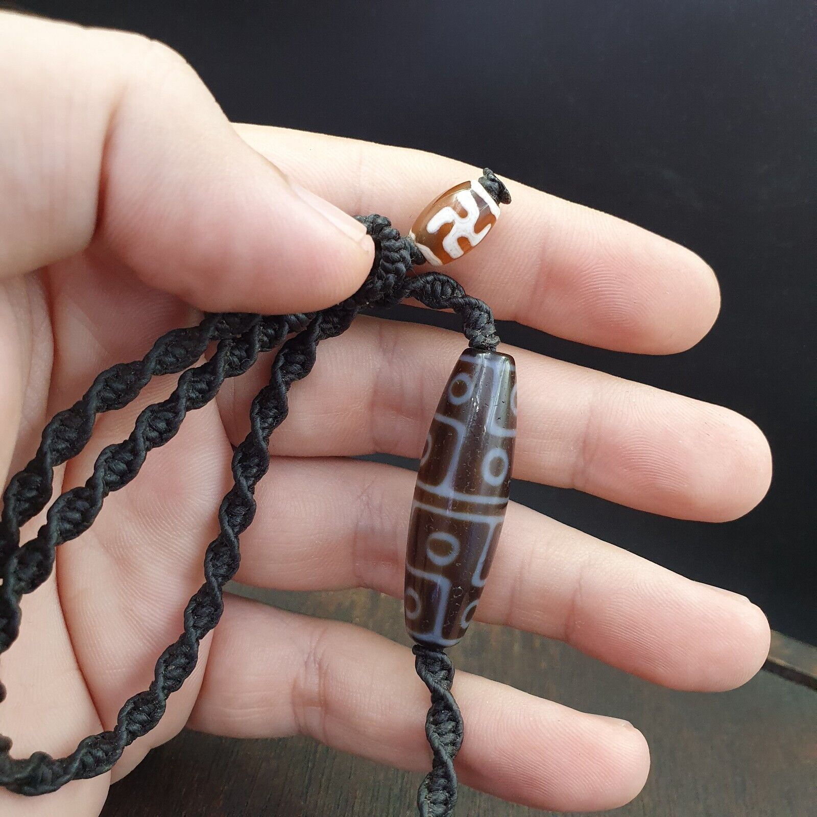 8 eyes Tibetan Himalayan bead old amulet Red Agate Vintage pendant Necklace
