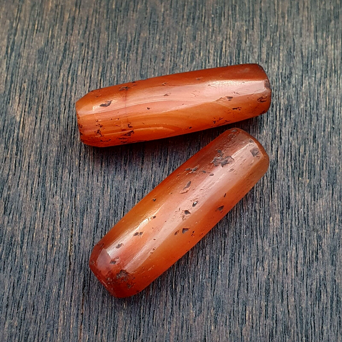 Lot 2 Antique Red Agate Himalayan Tibetan African Agate Carnelian Beads