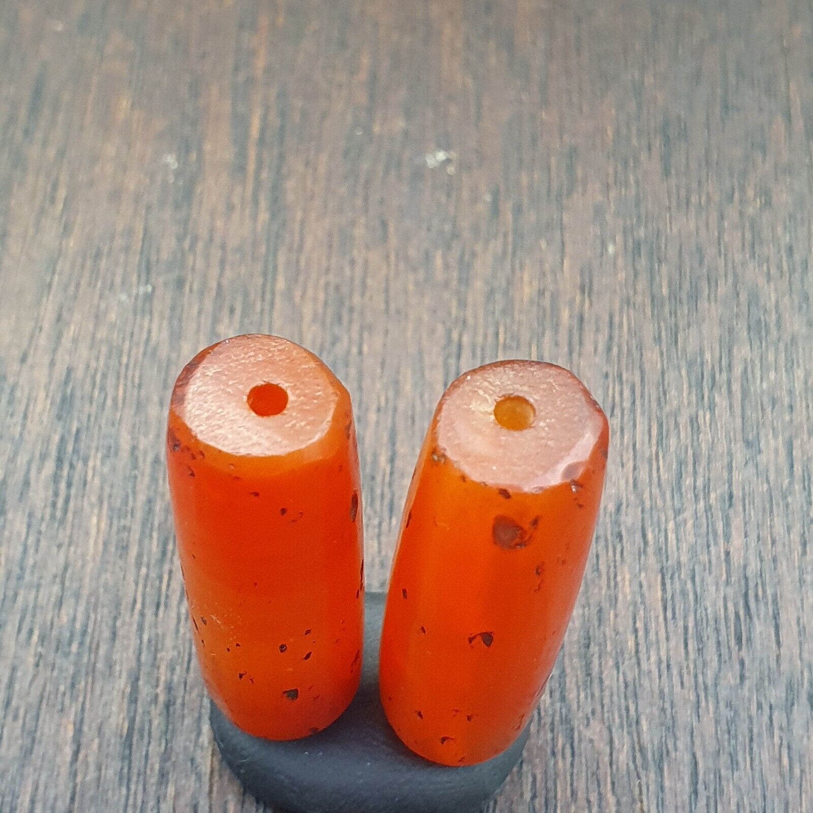 Lot 2 Antique Red Agate Himalayan Tibetan African Agate carnelian Beads