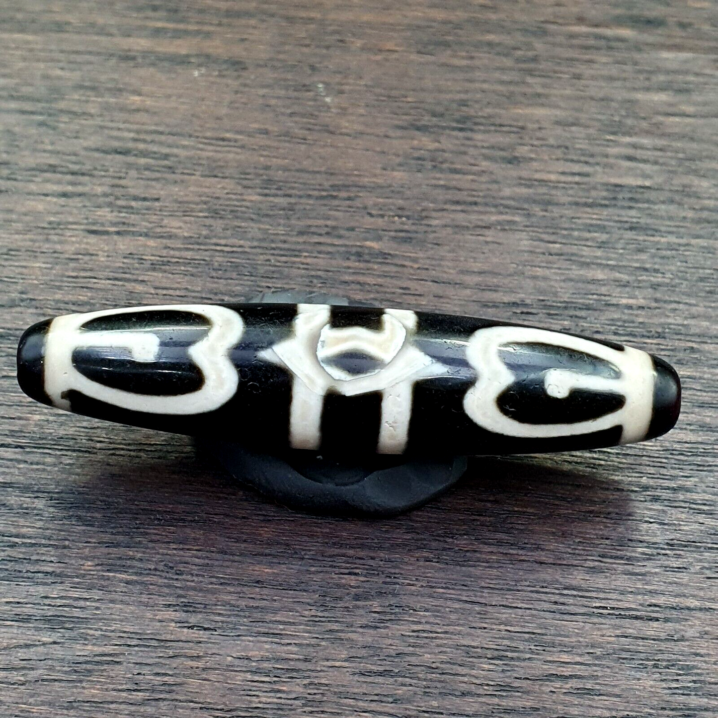 Einzigartiges, seltenes Muster aus tibetischem Achat, 6 Augen, Achatstein, Dzi-Perlen-Amulett