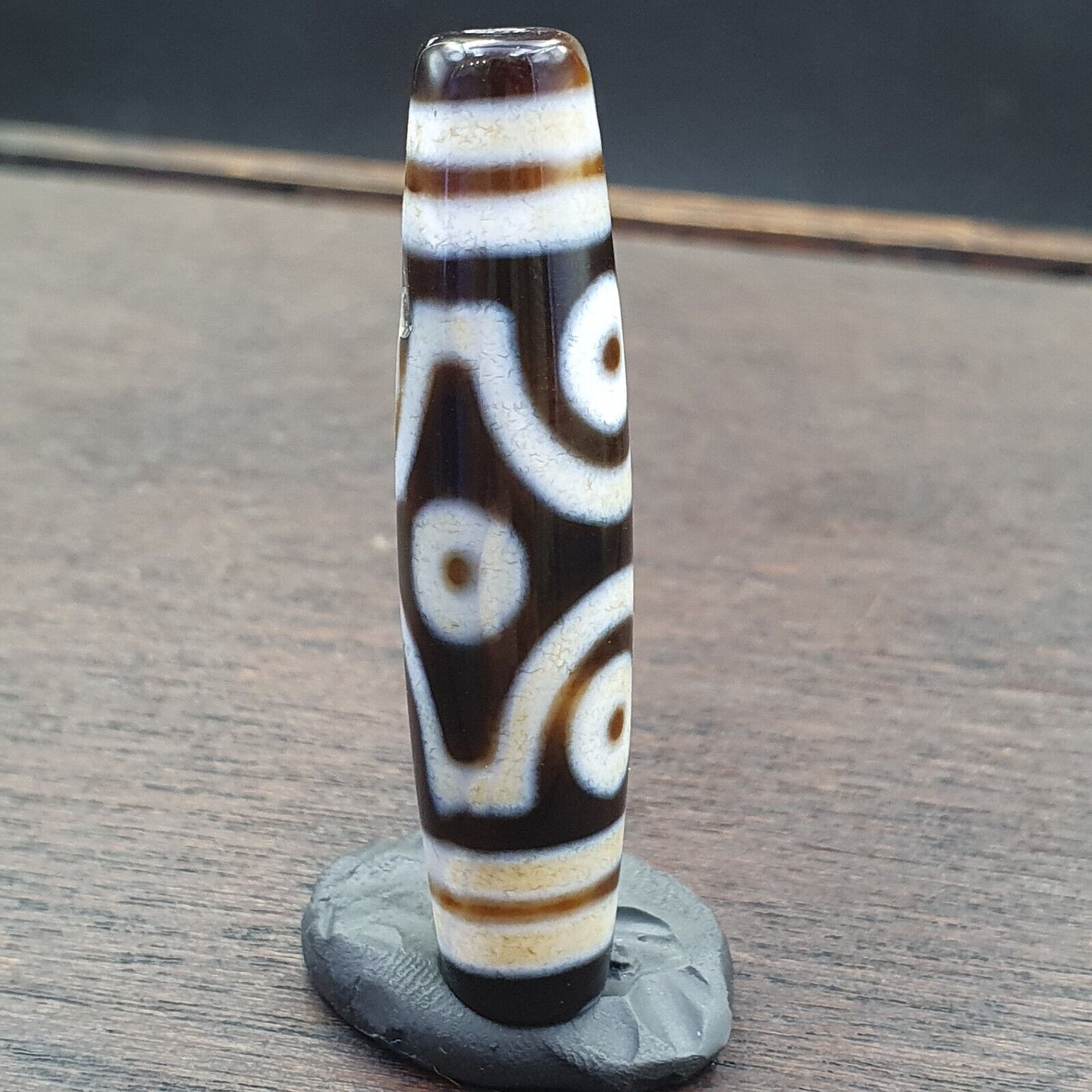 Amazing Pattern 6 Eyes Agate Tibetan Agate stone Dzi  Bead Amulet