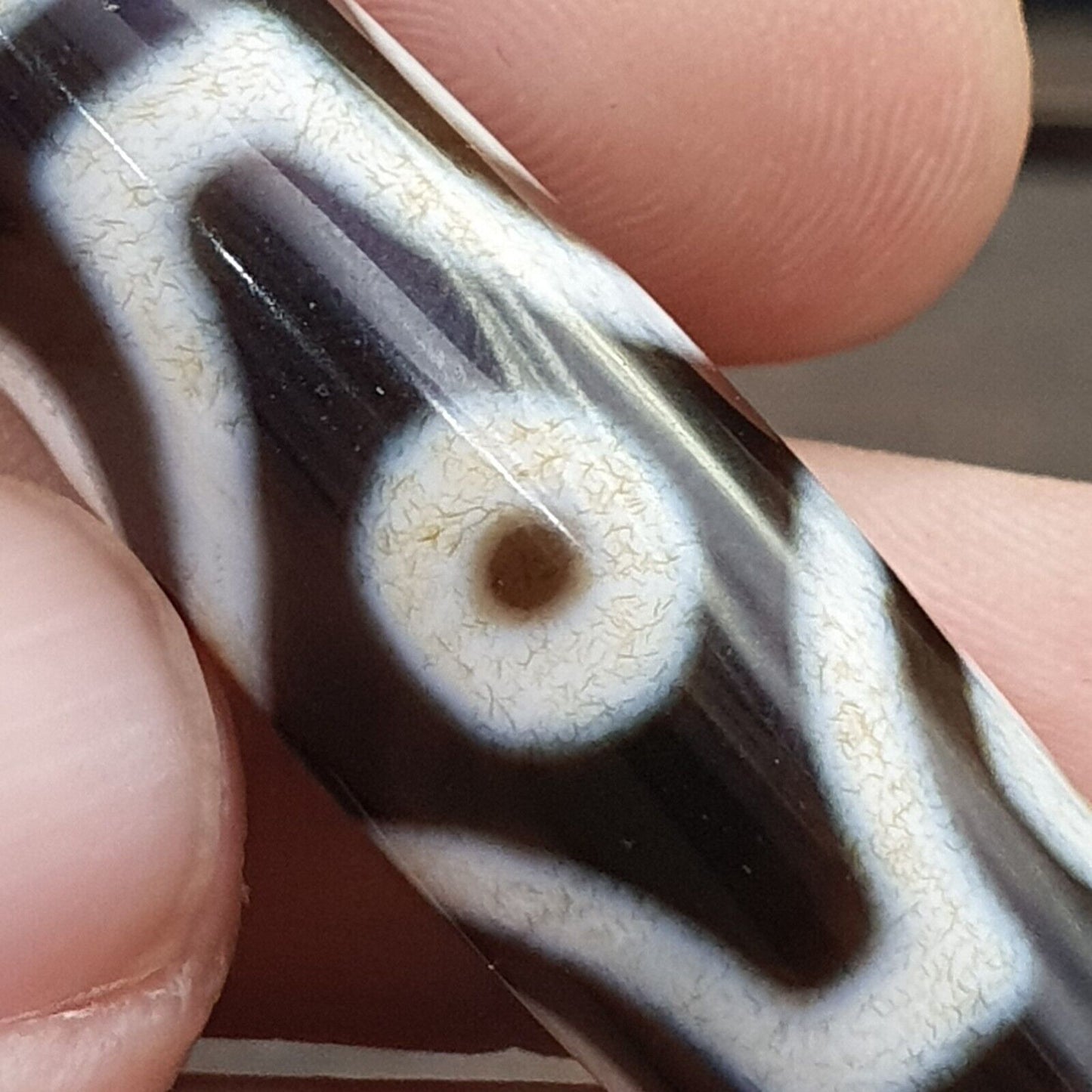 Erstaunliches Muster 6 Augen Achat Tibetischer Achatstein Dzi Perlenamulett