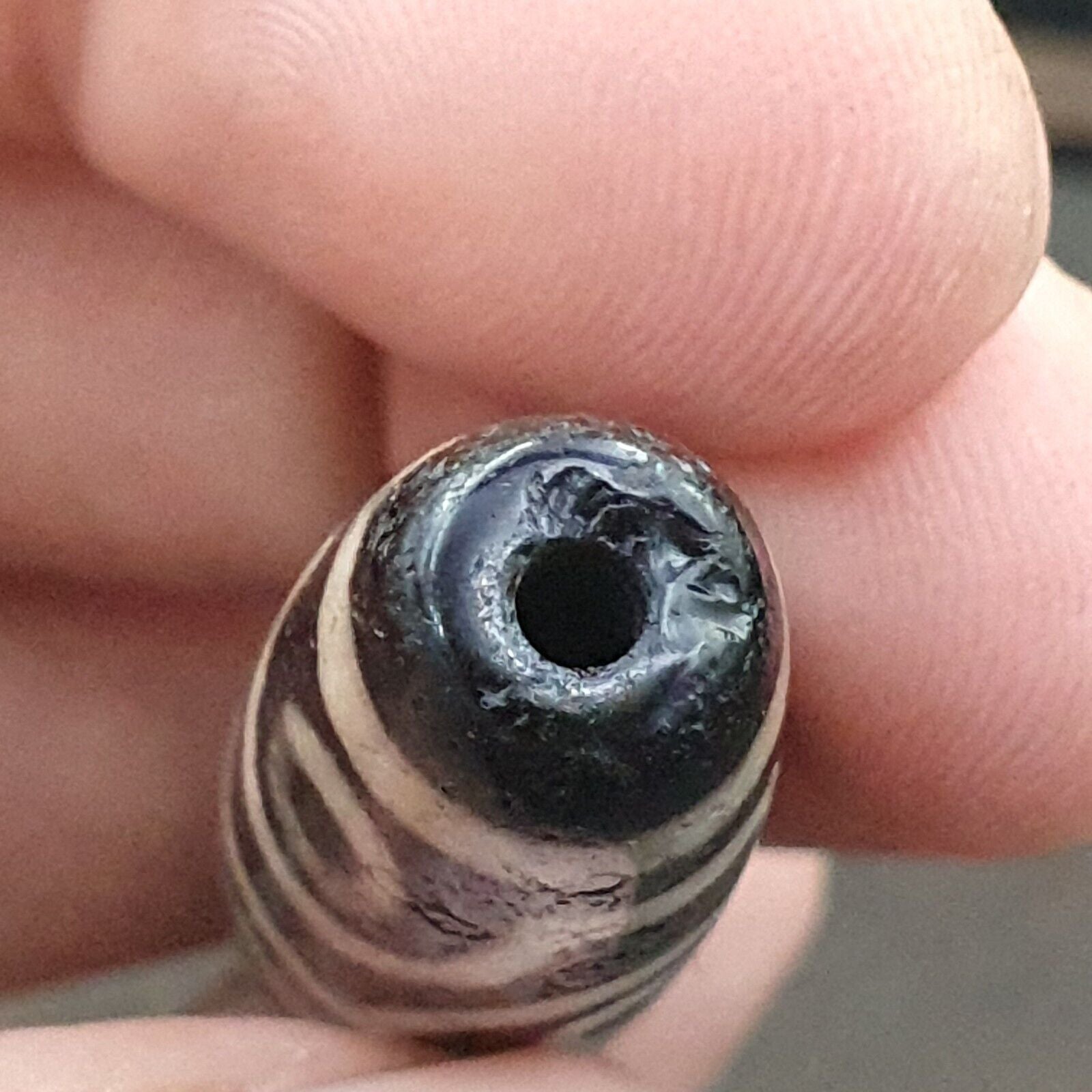6 Eyes Amazing Pattern Antique Black Agate Tibetan Agate stone Dzi  Bead Amulet