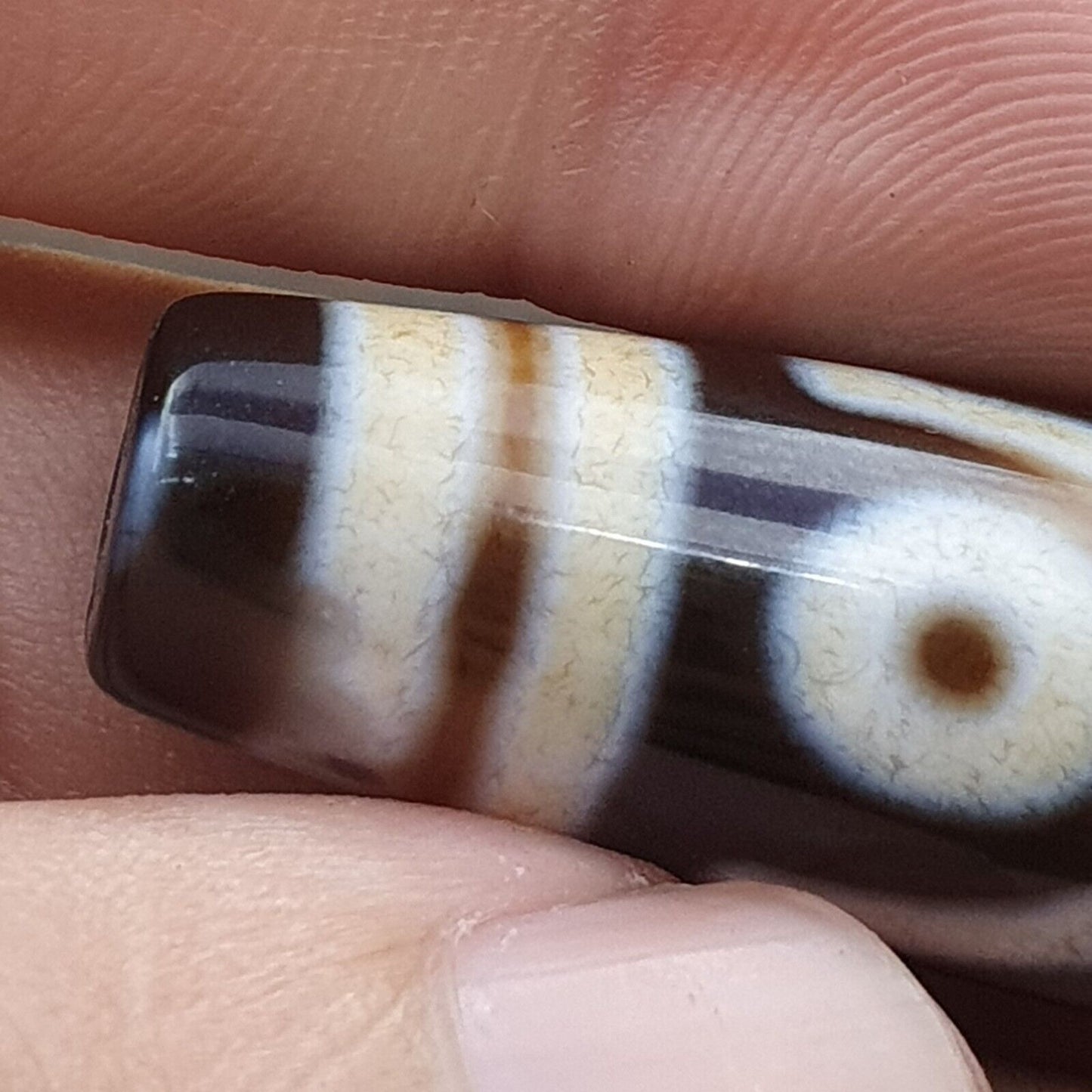 Erstaunliches Muster 6 Augen Achat Tibetischer Achatstein Dzi Perlenamulett
