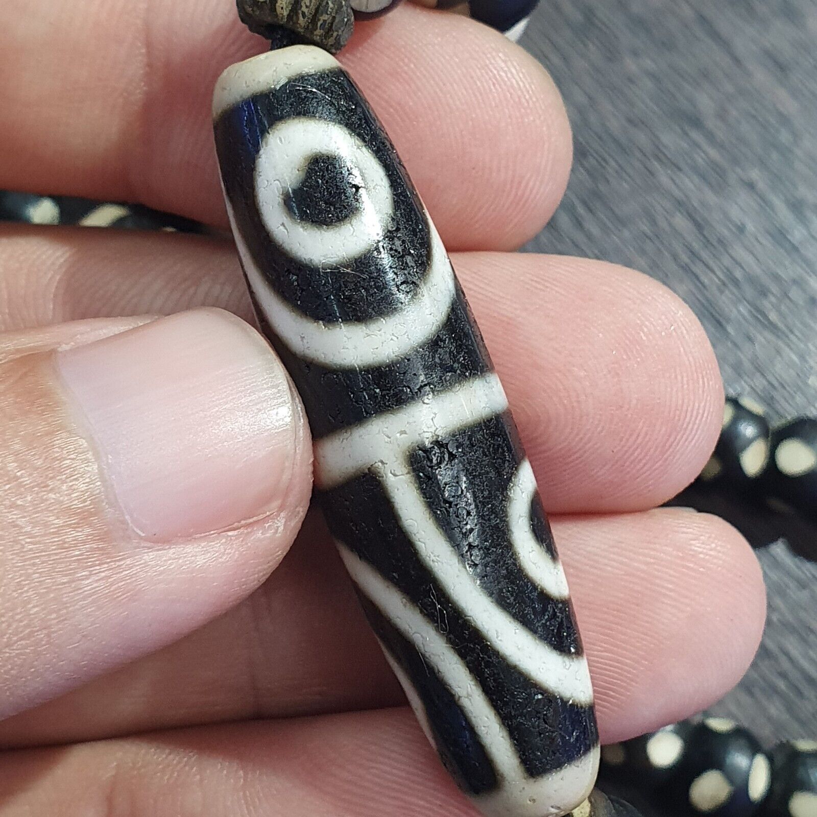 Lot 7 Antique Himalayan Tibetan Black Agate Eye Beads Dzi  Bead Amulet Necklace