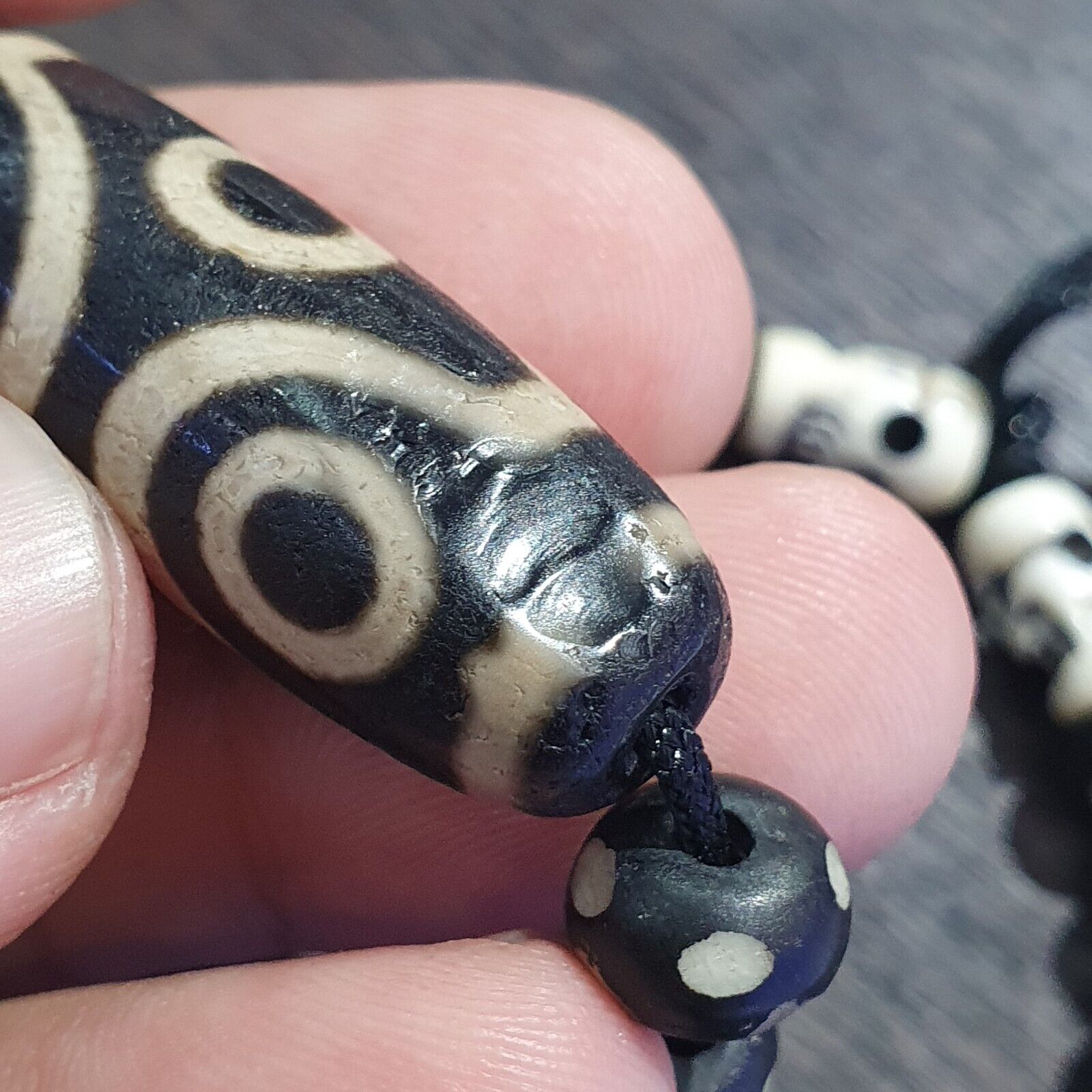 Lot 7 Antique Himalayan Tibetan Black Agate Eye Beads Dzi  Bead Amulet Necklace