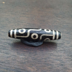 Rare Agate Old Indo Tibetan Agate 9 Falling Eyes Agate stone Dzi  Bead Amulet