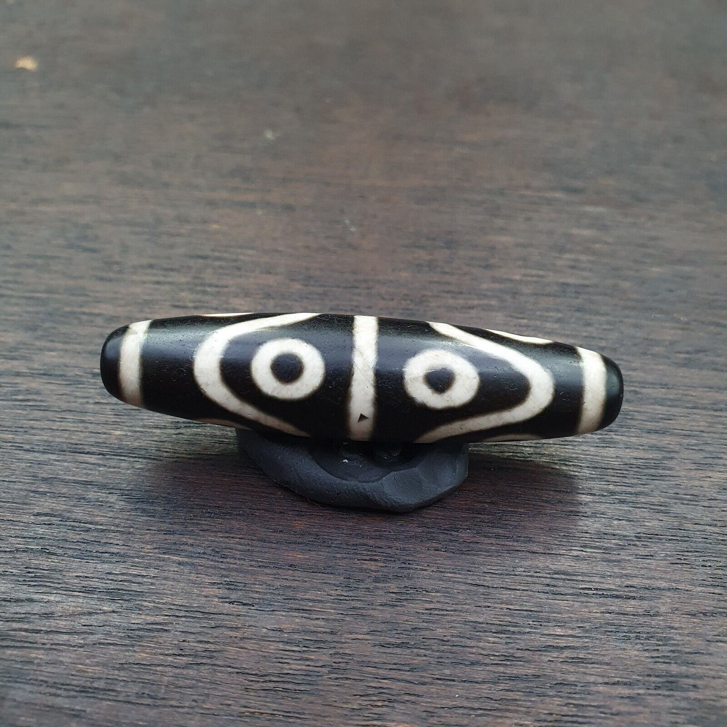ALTER Achat Himalaya-tibetischer Achat 8 Augen Achatstein Dzi Perlenamulett