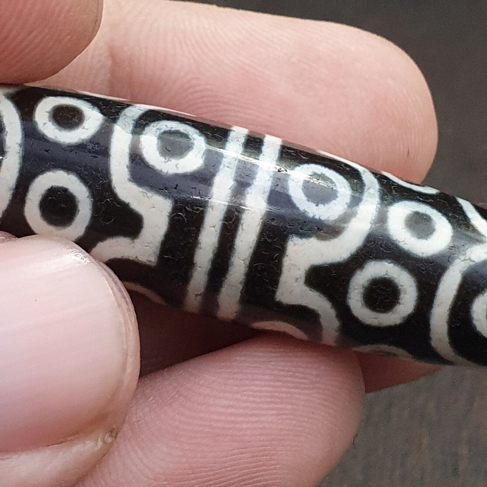 Tibetan 24 eyes dzi bead old amulet pure rare Pattern Tibet 24 eyed gzi pendant