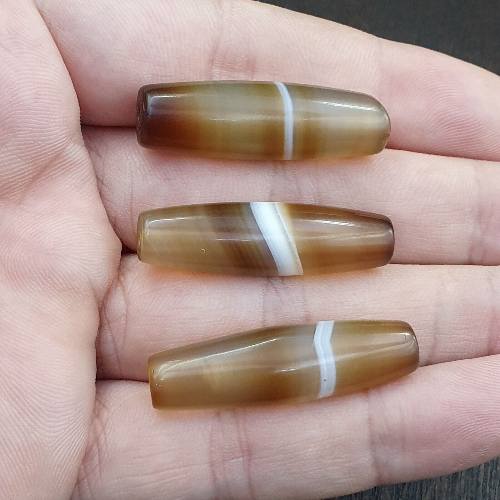 lot 3 Antique Old Yemeni Agate Natural Rare pattern Banded Agate Bead  BD-j-19