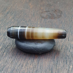 Antique Old Yemeni Agate Natural Rare pattern Banded Agate Bead  BD-j-23