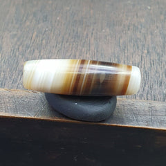 Antique Old Yemeni Agate Natural Rare pattern Banded Agate Bead  BD-j-17