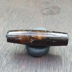 Antique Old Yemeni Agate Natural Rare pattern Banded Agate Bead  BD-j-20