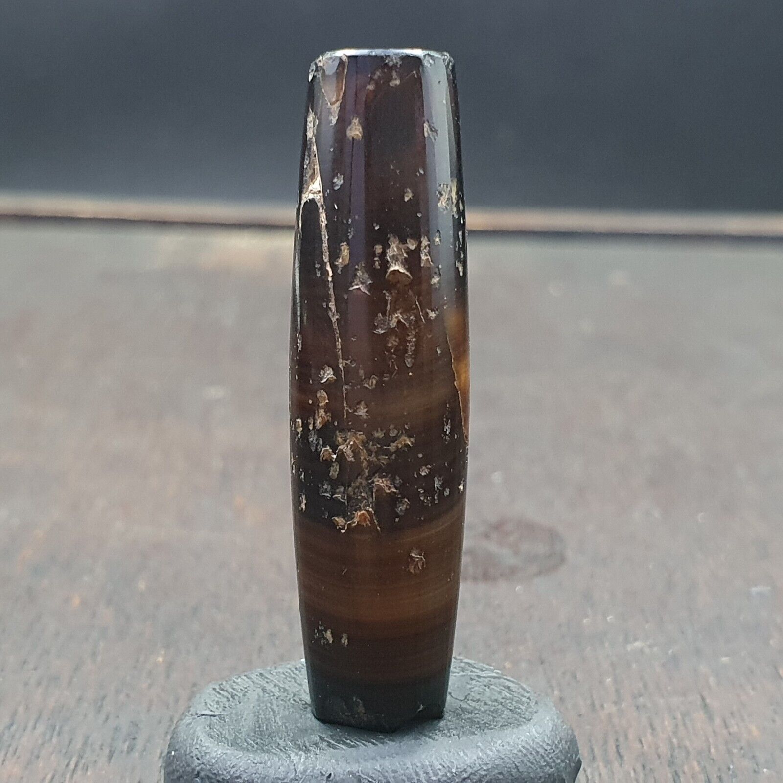 Antique Old Yemeni Agate Natural Rare pattern Banded Agate Bead  BD-j-20