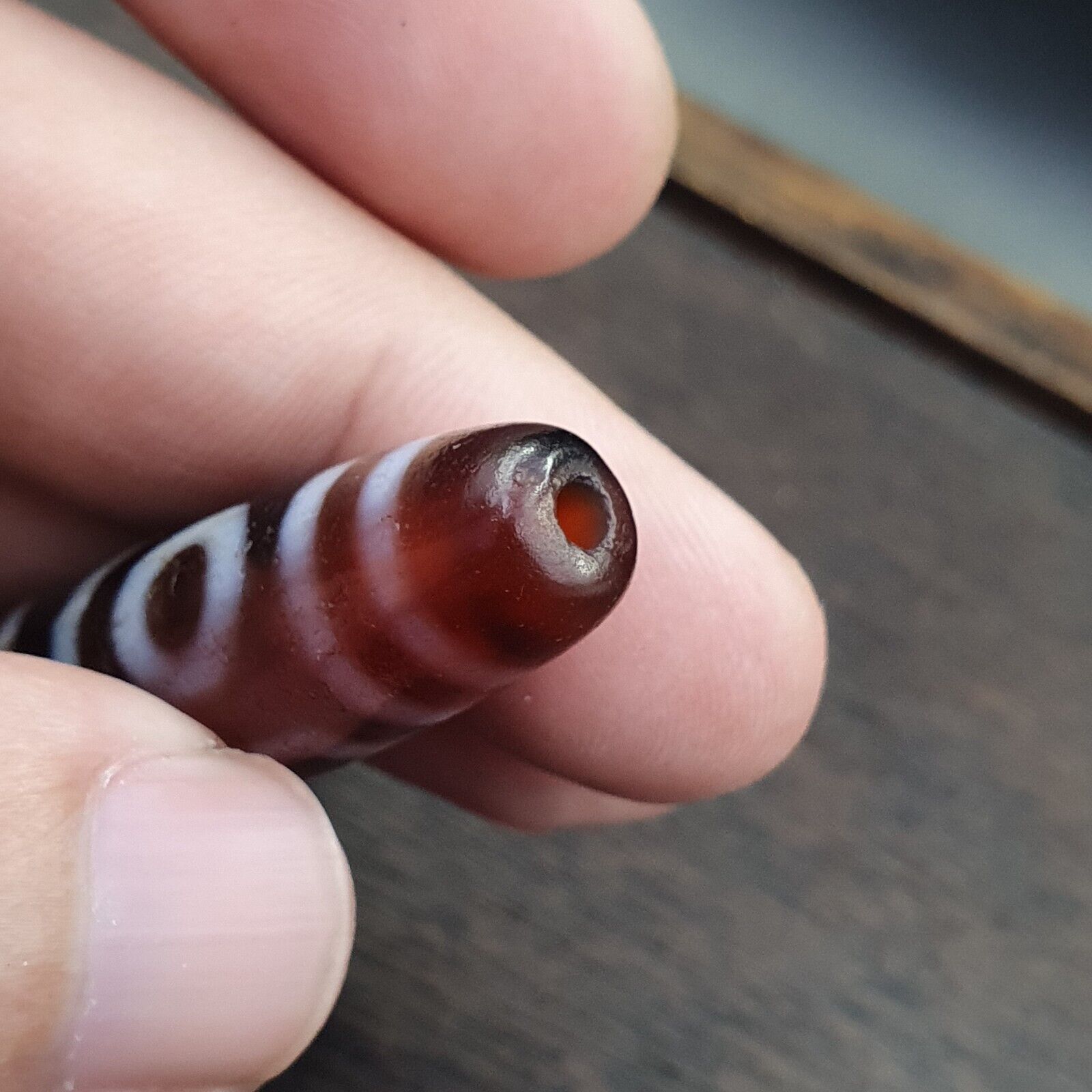 INDO TIBETAN Himalayan 3 Totem Eyes Red Agate bead Amulet Dzi