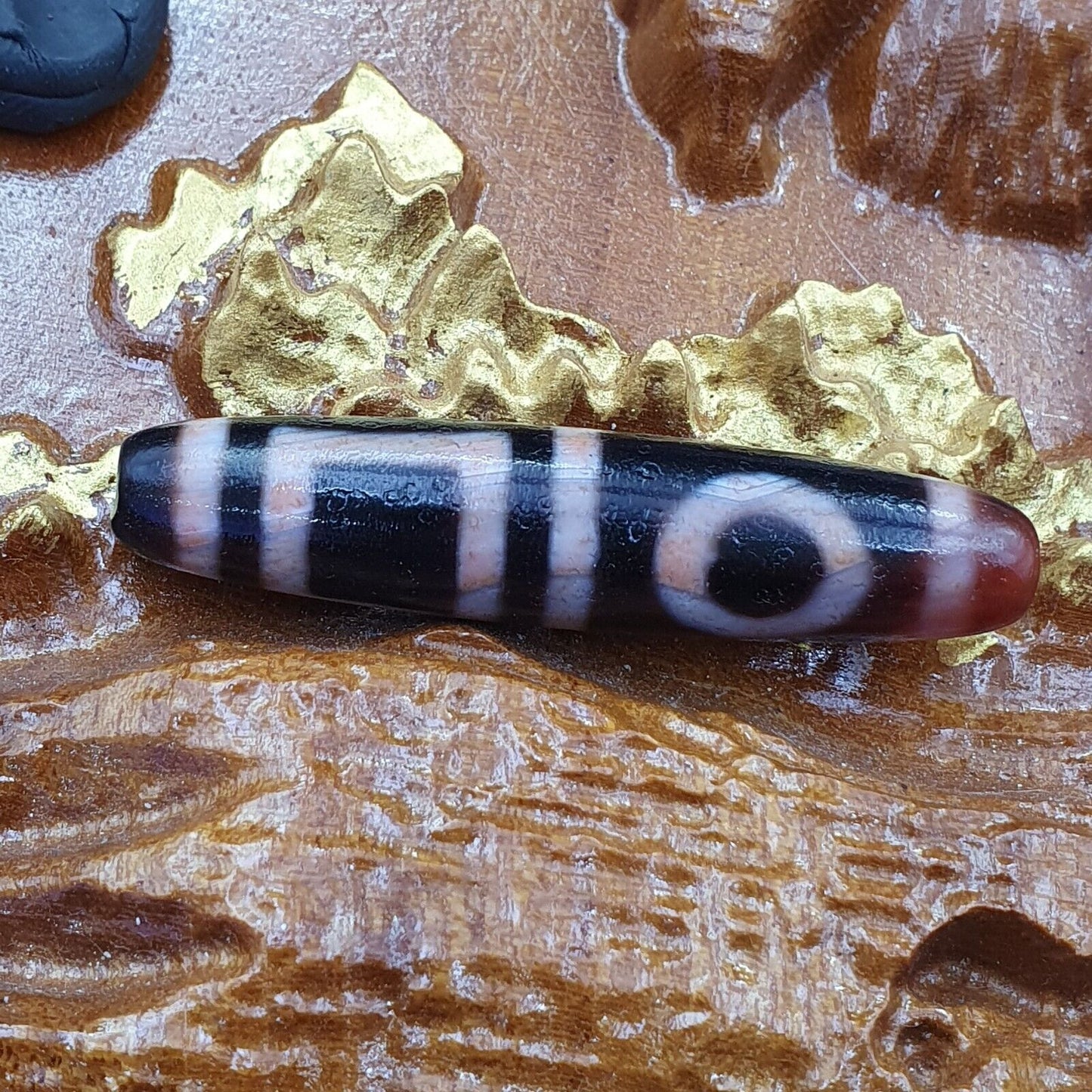 印度藏喜馬拉雅 4 個圖騰眼紅瑪瑙珠護身符天珠
