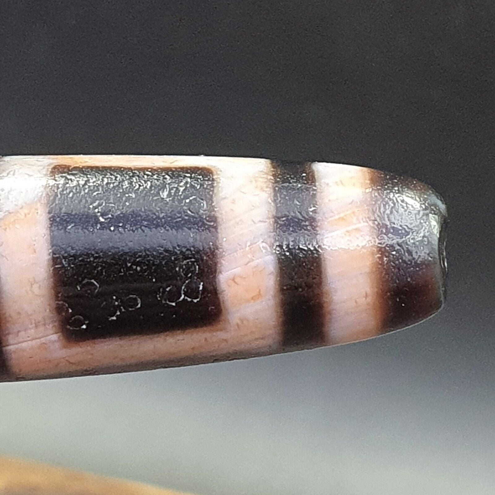 INDO TIBETAN Himalayan 4 Totem Eyes Red Agate bead Amulet Dzi